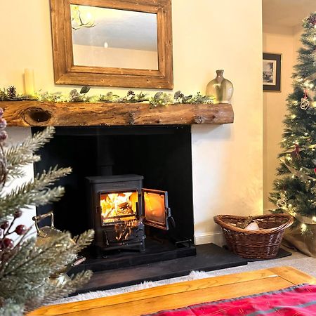 Rosemount Cottage One- Highland Cottage Garve Extérieur photo