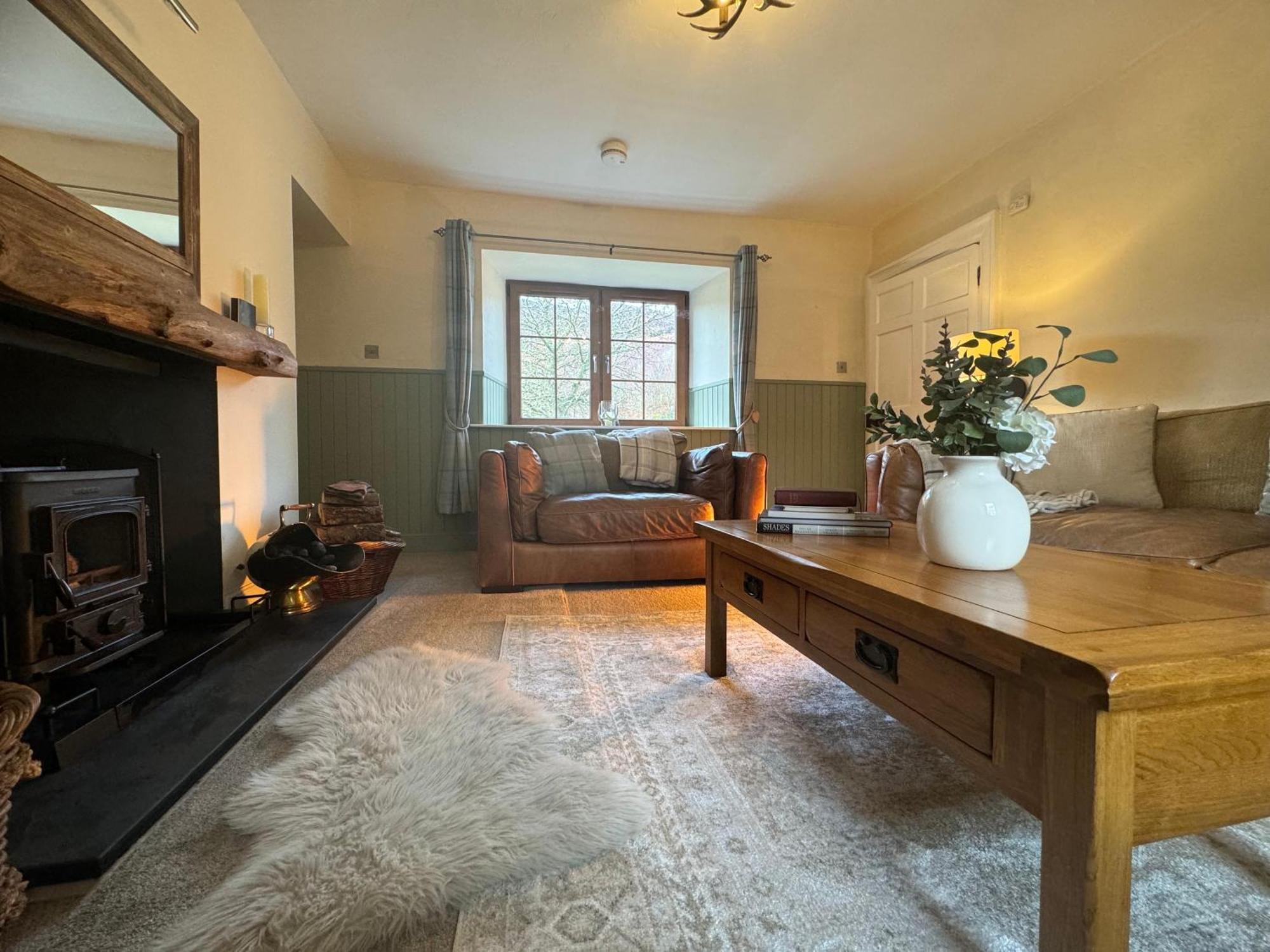 Rosemount Cottage One- Highland Cottage Garve Extérieur photo
