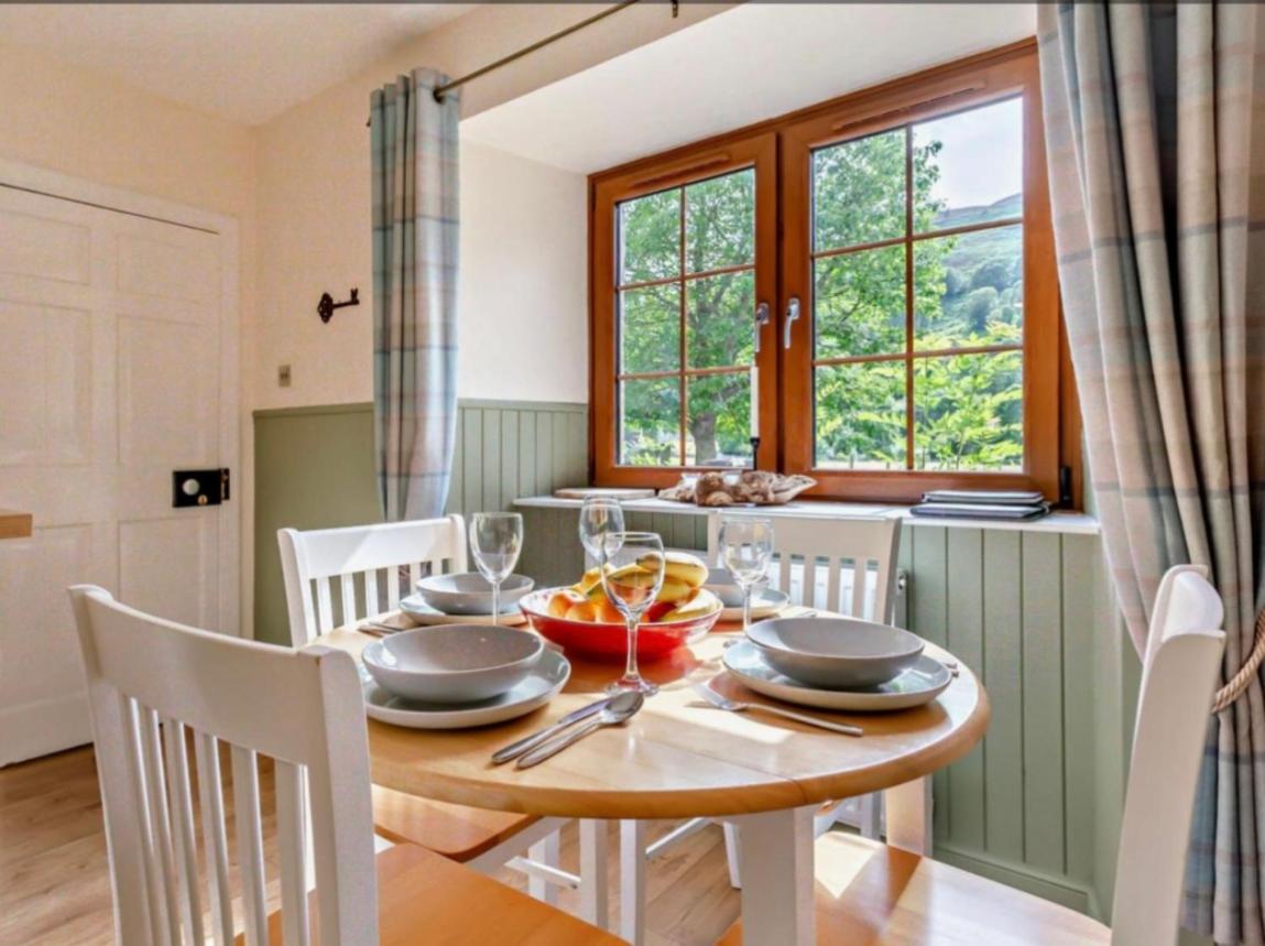 Rosemount Cottage One- Highland Cottage Garve Extérieur photo