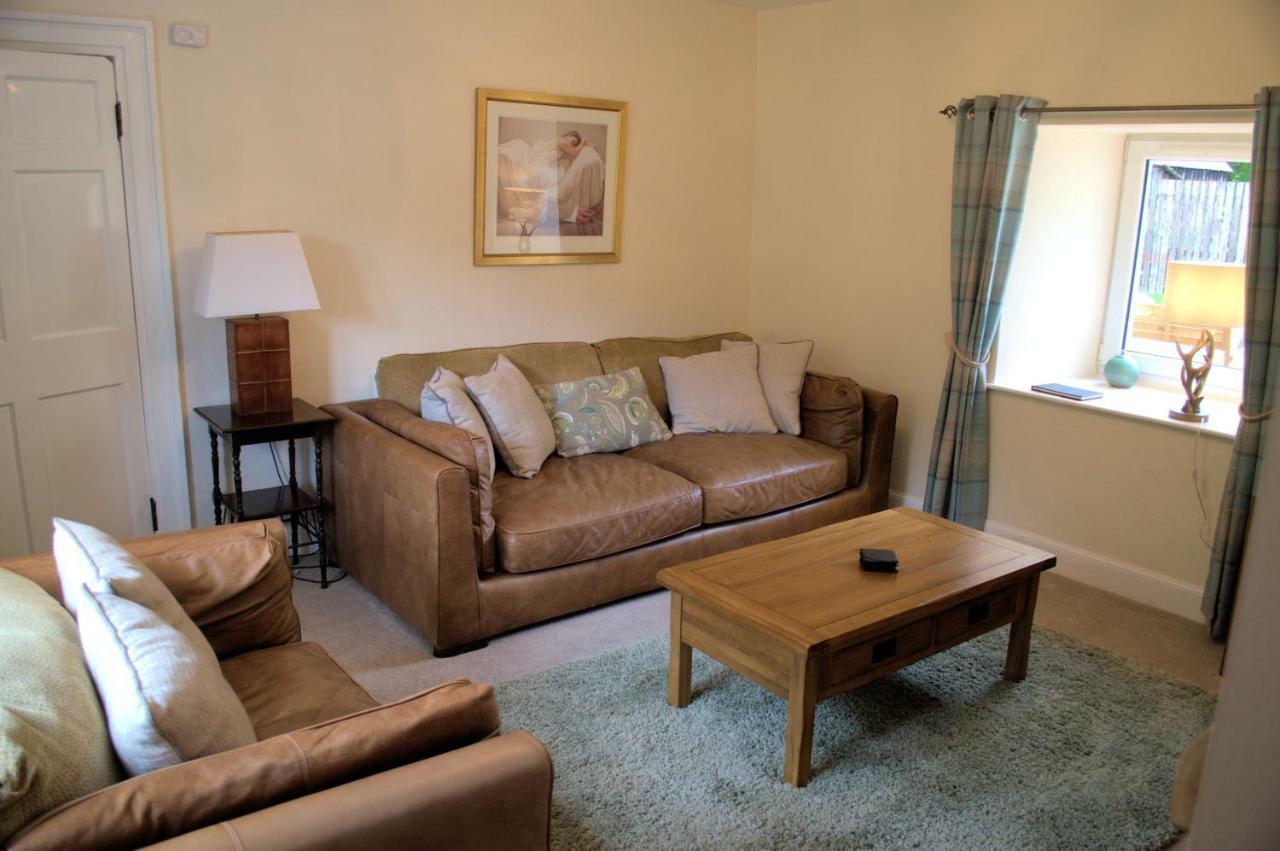 Rosemount Cottage One- Highland Cottage Garve Extérieur photo